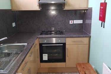 2 bed flat, Collegiate Crescent, Broomhall, Sheffield, S102BA - Image 7