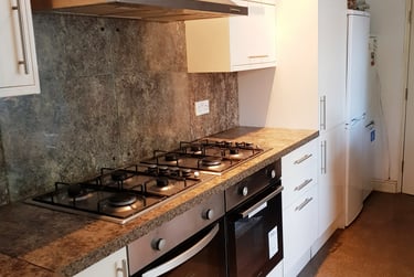 7 bed house, Holberry Close, Broomhall, Sheffield, S102FQ - Image 2