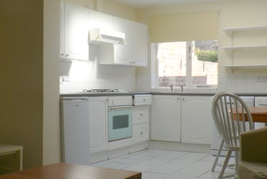 1 bed house, Thomas Street, Layerthorpe, York, YO103DH - Image 2