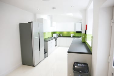 5 bed house, Langton Road, Toxteth, Liverpool, L152HT - Image 5