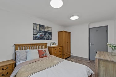 3 bed flat, North Road East, City Centre, Plymouth, PL46AL - Image 4