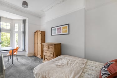 13 bed house, Queen Anne Terrace, City Centre, Plymouth, PL48EG - Image 11