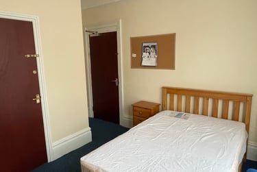 8 bed house, Mount  pleasant road, Mount pleasant, Exeter, EX47AD - Image 7