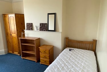 8 bed house, Mount  pleasant road, Mount pleasant, Exeter, EX47AD - Image 9