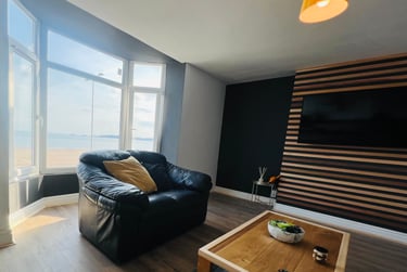 3 bed flat, Oystermouth Rd, City centre, Swansea, SA13UL - Image 2