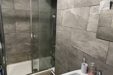 4 bed flat, 17 Woodlands Terrace, City centre, Swansea, SA16BR - Image 9