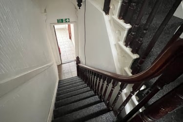 5 bed house, Woodlands Terrace, Mount Pleasant, Swansea, SA16BR - Image 4