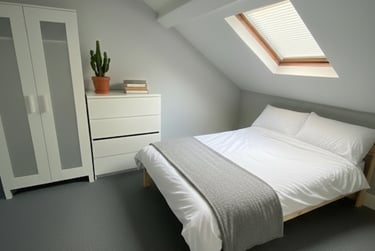 7 bed house, Carlton Terrace, Lipson, Plymouth, PL48PR - Image 3