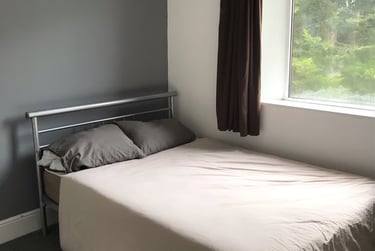 6 bed house, Winton, Bournemouth, BH92PA - Image 7