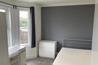 6 bed house, Boundary road, Near university, Bournemouth, BH104HJ - Image 6