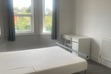 6 bed house, Boundary road, Near university, Bournemouth, BH104HJ - Image 10