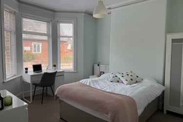 6 bed house, Magdalen Rd, St leonards, Exeter, EX24TX - Image 5