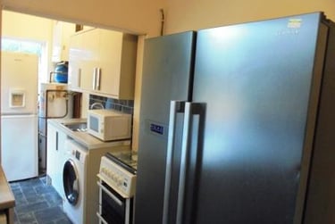 9 bed house, Everett Road, Fallowfield, Manchester, M203EA - Image 9