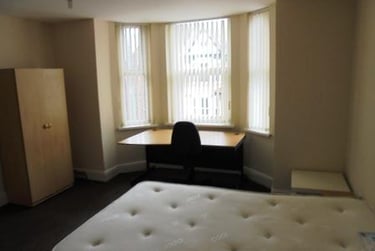 9 bed house, Everett Road, Fallowfield, Manchester, M203EA - Image 5