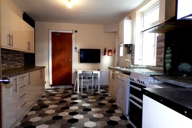 7 bed house, Talbot Road Fallowfield, Fallowfield, Manchester, M146TA - Image 4