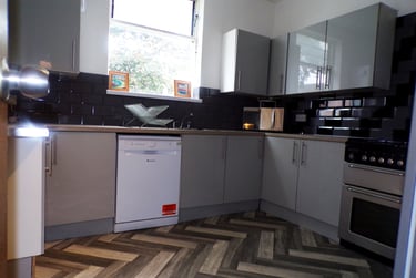 7 bed house, Goulden Road, Withington, Manchester, M204ZF - Image 2