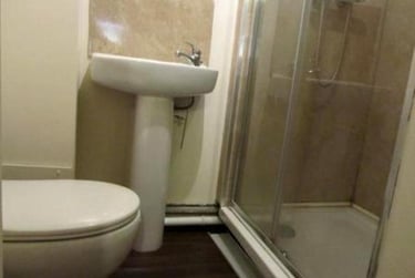 2 bed flat, Mauldeth Road, Fallowfield, Manchester, M146SP - Image 5