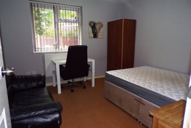 9 bed house, Derby Road, Fallowfield, Manchester, M146US - Image 4