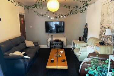 7 bed house, Hatherley Road, Fallowfield, Manchester, M204RN - Image 2