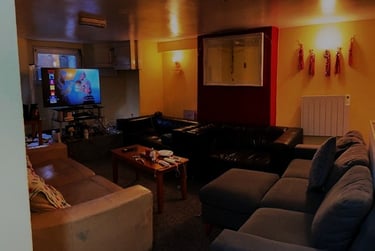 9 bed house, Mauldeth Road, Fallowfield, Manchester, M204NF - Image 3