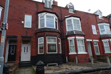 8 bed house, Booth Avenue, Fallowfield, Manchester, M146RB - Image 1