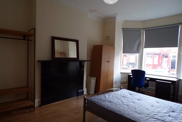 8 bed house, Booth Avenue, Fallowfield, Manchester, M146RB - Image 4