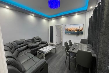 6 bed house, Scarsdale Road, Victoria Park, Manchester, M145PR - Image 1