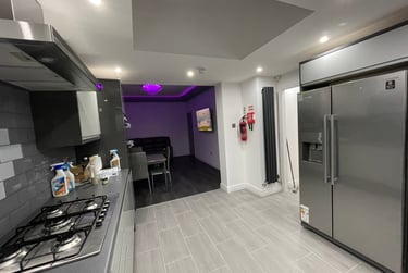 6 bed house, Scarsdale Road, Victoria Park, Manchester, M145PR - Image 4