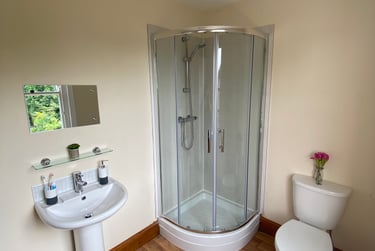 6 bed house, Marle Hill Road, Francis Close Hall, Cheltenham, GL504LP - Image 6