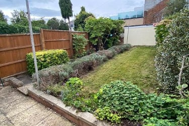 6 bed house, Gloucester Road, Francis Close Hall, Cheltenham, GL518NS - Image 4