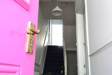 5 bed house, Swindon Road, St Pauls, Cheltenham, GL519HX - Image 1