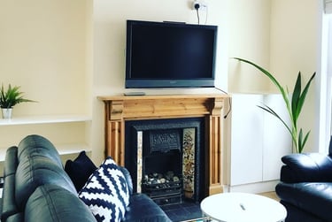 6 bed house, Albert Street, St Pauls, Cheltenham, GL504HS - Image 2