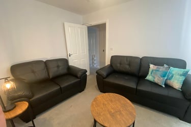 5 bed house, Longhorn Avenue, Kingsholm, Gloucester, GL12BL - Image 2