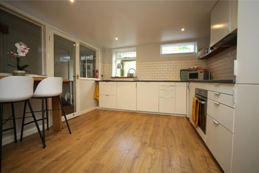 4 bed house, Fairview Street, City Centre, Cheltenham, GL522JJ - Image 3