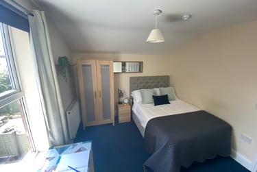 9 bed house, Monson Avenue, City Centre, Cheltenham, GL504EN - Image 4