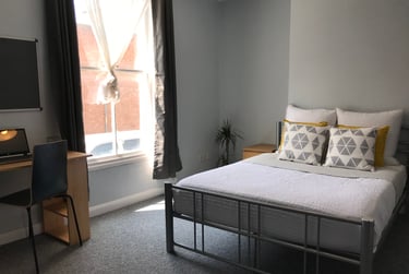 7 bed house, Alvin Street, Kingsholme, Gloucester, GL13EN - Image 4