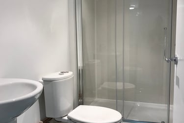 7 bed house, Alvin Street, Kingsholme, Gloucester, GL13EN - Image 5