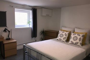 7 bed house, Alvin Street, Kingsholme, Gloucester, GL13EN - Image 6