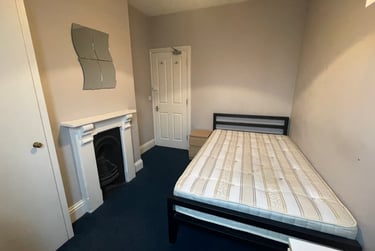 5 bed house, Courtenay Street, Francis Close Hall, Cheltenham, GL504LR - Image 6