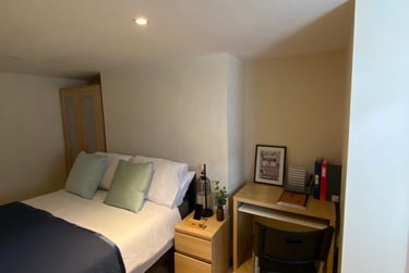 9 bed house, Monson Avenue, City Centre, Cheltenham, GL504EN - Image 9