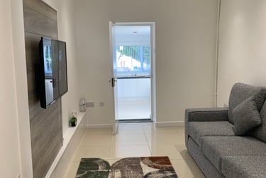 7 bed house, Brunswick Street, Uplands, Swansea, SA14JP - Image 2