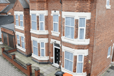 6 bed house, Skipworth Street, Highfields, Leicester, LE21GB - Image 2