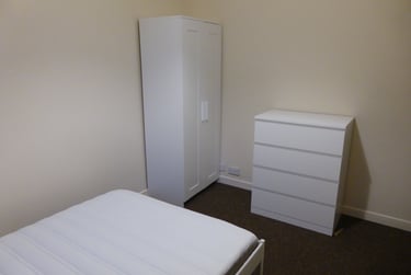 5 bed house, Oxford Street, Central, Swansea, SA13JA - Image 8