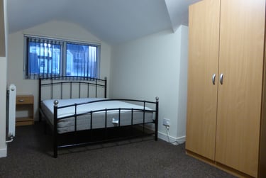 5 bed house, Oxford Street, Central, Swansea, SA13JA - Image 11