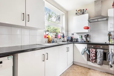 5 bed house, Shepherds Hill, Near university, Guildford, GU29RY - Image 3