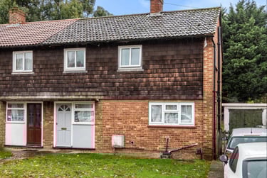 4 bed house, Cabell road, Near university, Guildford, GU28JQ - Image 1