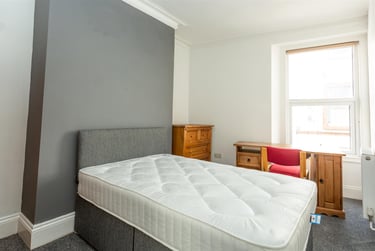 5 bed house, Clifton Place, Greenbank, Plymouth, PL48HX - Image 11