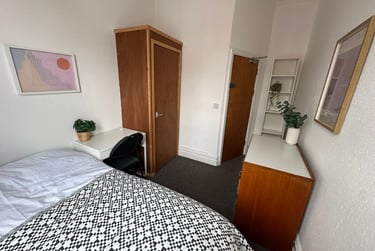 7 bed house, Granville Road, Fallowfield, Manchester, M146AD - Image 1