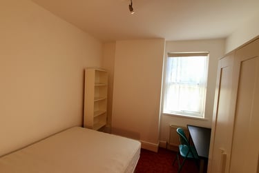 4 bed house, Swan Road, Kingsholm, Gloucester, GL13BJ - Image 8