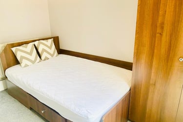 5 bed house, St. Anns Mount, Burley, Leeds, LS42PH - Image 7